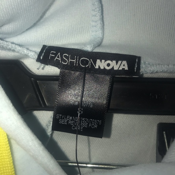 Crop hoodie with matching shorts - Picture 5 of 5